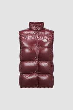 The Badia down vest is crafted from nylon laqué—an iconic material with a luxurious shiny finish. The puffer vest has a versatile shape that layers well over workwear or weekend casuals. Personalized Jacket, Vests For Women, Moncler Women, Ski Accessories, Summer Gifts, Cardigan Shirt, Outerwear Outfit, Down Vest, Shell Jacket