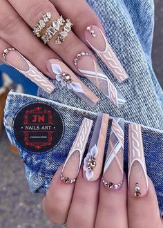 Nail Art Designs Halloween, Nails Polish Designs, Nail Colors For Winter, Trending Nail Colors, Winter Nails Ideas, Long Coffin Nails, Christmas Nail Ideas, Best Nails, Home 2023