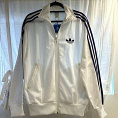 Brand New, Never Been Worn Adidas Firebird Jacket. White With Purple Stripes. Outfit With Jacket, White Adidas Jacket, Adidas Coat, Adidas Firebird, Adidas Clothing, Adidas Originals Jacket, Red Tracksuit, Jacket Adidas, Adidas Outfit