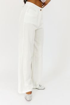 the perfect “go-with-anything” wide leg bottoms to elevate all of your summer outfit ideas. you can dress these off-white linen pants up or down for beach days, summer picnics, + date nights. off white // wide leg, one button zip fly, belt loops, pockets paired with our isabella top model is 5'10" + wearing a small measurements are approximate + taken while laying flat small : waist 26” inseam 30.5” length 42” medium : waist 28” inseam 31” length 42.5” large : waist 30” inseam 31” length 43" mor Summer Picnics, White Linen Pants, Uptown Girl, Summer Picnic, Summer Outfit Ideas, Small Waist, Beach Days, Linen Pants, Top Model