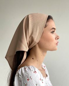 Christian Veils, Christian Head Covering, Hair Wrap Scarf, Ways To Wear A Scarf, Head Scarf Styles, Hair Cover, It Fits, Head Covering, Looks Vintage