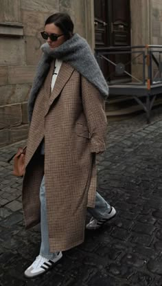 Long Coat Outfit, Winter Fashion Outfits Casual, Autumn Outfit, Outfit Inspo Fall, Fall Fashion Trends