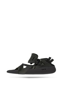 SAFA ŞAHİN Techwear Shoes, Sneaker Bar, Ribbon Shoes, Shoe Image, Brand Concept, Sneakers Addict, Sport Sandals, Sneaker Collection, Shoe Lover