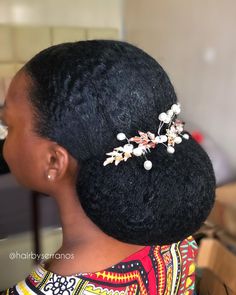 Low Bun Hairstyles For Bridesmaids, Bridal Low Bun Natural Hair, Natural Hair Low Bun Wedding, Black Hair Low Bun, Natural Hair Low Bun, Low Bun Natural Hair, Natural Hair Bridal Hairstyles, Natural Hair Wedding Hairstyles, Marley Hair Bun