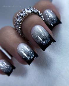 White Black Glitter Nails, Black Nails With Sparkle Tips, Sparkly Black Nail Designs, Jelly Roll Concert Nail Ideas, Black And Silver Wedding Nails, New Nail Designs 2024, Silver Manicure Ideas, Sparkly Chrome Nails, Black And Silver Glitter Nails