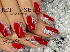 Red And Silver Nails, Nails With Glitter, Holiday Nail Designs, Red And Silver, Winter Nail Designs, Silver Nails