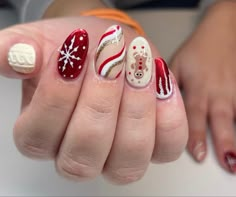 Christmas Nails Diy, December Nails, Cute Christmas Nails, Christmas Nails Easy, Christmas Gel Nails, Winter Nail Art, New Year's Nails, Christmas Nail Designs