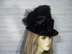 Black Top Hat, Stevie Nicks Inspired Top Hat, Dickens Festival Top Hat, Kentucky Derby Top Hat 22.5 Inside Circumference - Etsy All Black Costumes, Black Top Hat, Black Costume, Top Hats, Festival Tops, Black Tulle, Black Feathers, Stevie Nicks, Kentucky Derby