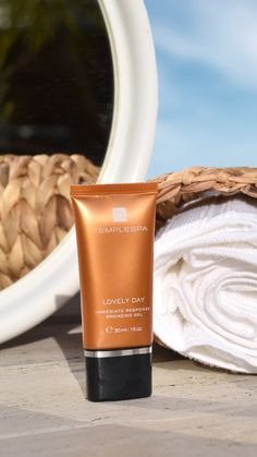 Want to add a natural glow to your skin this summer? Try LOVELY DAY Bronzing Gel. The super hydrating and easy-to-blend liquid bronzer can be mixed with your moisturiser or foundation or applied directly to achieve your summer glow. Liquid Bronzer, Skin Structure, Summer Glow, Skin Healing, Lovely Day