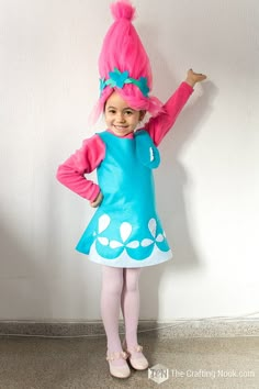 DIY Halloween Costumes Poppy Halloween Costume Diy, Diy Princess Poppy Costume, Diy Poppy Costume, Poppy Hair Trolls Diy, Diy Poppy Troll Costume, Trolls Family Costume