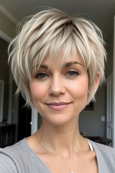 Shag Short Hair With Bangs, Short Shag For Fine Hair, Short Straight Shag Haircut, Short Haircut Ideas Layers, Short Layered Bob Hairstyles For Fine Hair, Short Layered With Bangs, Shaggy Chin Length Hair, Short Choppy Haircuts For Fine Hair, Short Hair For Older Women Over 60