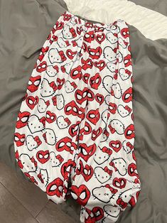 Spider Man Pants, Spiderman Pajama Pants, Kitty Spiderman, Spiderman Pajamas, Spiderman Outfit, Outfits Y2k, Cute Kitty, Pj Pants, Cute Everyday Outfits