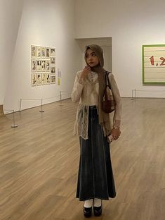 Modest Y2k Fashion, Hijabi Y2k Outfits, Y2k Vest Outfit, Modest Y2k, 1990 Style