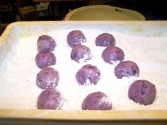 the doughnuts are ready to be baked in the oven and put into the pan