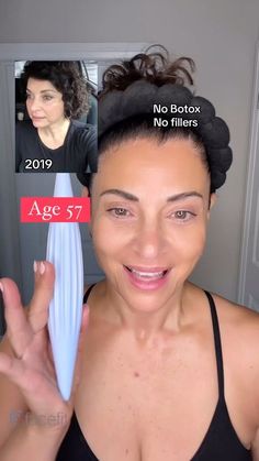 FaceFit Canada | What is my daily routine like? This has been a highly requested video so follow along with me and enjoy 😊 #stretch #naturalfacelift… | Instagram Face Massage With Roller, Facial Exercises For Jowls, Face Lift Exercises, Face Massage Anti Aging, Anti Aging Massage, Natural Face Lift