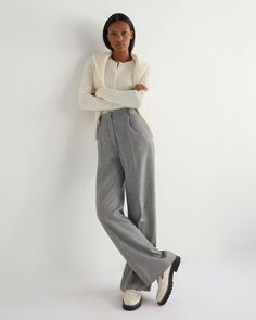 The N.Peal wide-leg pant is designed with a relaxed silhouette and strategically placed pleats that accentuate its high waistline. The style is crafted from a wool cashmere silk woven by the Lanificio Fratelli Bacci Mill in Prato Italy; the noble qualities of the natural fibres provide a luxurious warm and soft hand feel. - Made from 56% Wool, 22% silk and 22% Mongolian cashmere- Wide leg style, comfortable and loose fitted- Hidden hook and zipper closure- Welt pockets with back flap pockets- Se Cable Knitwear, Weather Models, Poncho Coat Cape, Bond Woman, Cotton Loungewear, Poncho Coat, Leg Pants Outfit, Yellow Accessories