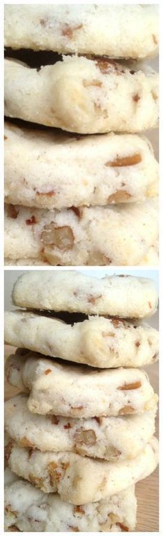 two pictures of cookies stacked on top of each other