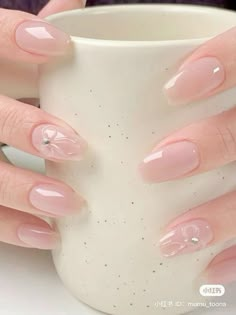 light pink aesthetic nail inspo (xkimikos) #nails #coquette #pink Light Pink Aesthetic, Nails Coquette, Unique Nail Art, Aesthetic Nail, Graduation Nails, Korean Nails, Almond Shape Nails, Really Cute Nails, Coquette Pink