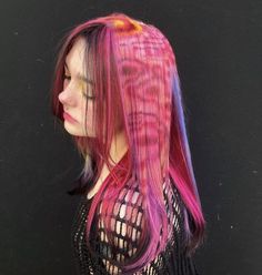 Half Natural Half Dyed Hair, Pattern Hair Dye, Dyed Hair Patterns, Creative Color Hair, Unnatural Hair Color Ideas, Creative Hair Dye, Hair Dye Designs, Unique Dyed Hair, Remedies For Thinning Hair