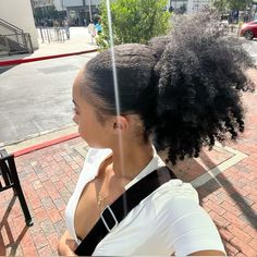 Hair Like Wool, Cute Natural Hairstyles, Curly Hair Styles Easy, Natural Curls Hairstyles, Curly Hair Tips, Baddie Hairstyles, Hair Journey, Afro Hairstyles