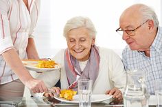 Improve the Appetite of Elderly People With Ease Nursing Home Design, Activities For Older Adults, Care Meals, Senior Meals, Mom Loss, Medical Slp, Memory Tips, Meals On Wheels