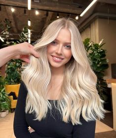 Dirty Blonde To Blonde Balayage, Blonde Hair Tones, Butter Blonde Balayage, Sand Blonde Hair, Hair Trends 2024, Ashy Hair, Red Hair Trends