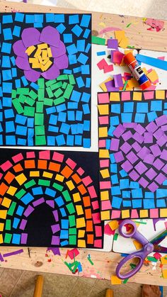 art project for kids using construction paper and crayons