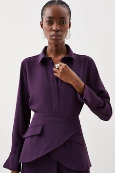 This Shirt Dress Elevates With Soft Tailoring, Combining Staple Elements Such As A Classic Collar, Button Down And Long Cuffed Sleeves. Elevated With A Peplum Wrap Style Waist With An Adjustable Tie Adorned With Flap Pockets. An A-Line Skirt Falls To A Maxi Hem With Soft Pleats, Pair With Leather Boots For A Sleek Ensemble.Shirt Dresstie Beltmaxi Hemlinesoft Tailoring Latest Maxi Dresses, Tailoring Details, Maxi Dress Collection, Soft Tailoring, Maxi Shirts, Maxi Shirt Dress, Fall Skirts, Karen Millen, Tie Dress