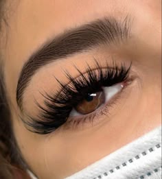 Eyelashes With Spikes, Eyelash Extensions Spiked, Spike Lashes Extensions, Wispy Eyelash Extensions With Spikes, Spiked Eyelash Extensions, Eyelash Extensions With Glitter, Wedding Eyelash Extensions, Eyelash Extensions With Spikes, Eyelash Spikes