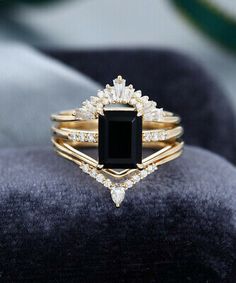 Emerald Cut Onyx Engagement Ring, Black And Gold Wedding Ring For Women, Black Emerald Cut Engagement Ring, Onyx Rings Women, Wedding Bands For Emerald Cut Rings, Emerald Cut Wedding Set, Solitaire Engagement Ring Settings, Black Diamond Solitaire, Black Onyx Engagement Ring