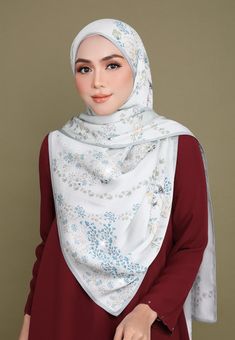 Ayana Moon, Modern Blouse, Shawl Hijab, Group 2, Handmade Hair Accessories, Girly Images, Hijab Style