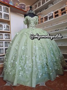 Quinceanera Dresses Corset, Green Quinceanera, Dresses Corset, Quinceanera Dresses, Barbie Clothes, Quinceanera