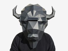 Low Poly Bison Mask - DIY Paper Craft Project. There's no need to wait! Instantly download, print and make this awesome DIY low poly paper mask right in your own home with our printable bison mask pattern template! This paper craft project comes with detailed instructions. Subscribe and get 10% off your order. http://bit.ly/2CA6Q8U The instant download includes full instructions and the printable pattern pieces you'll need to make this full head Bison Halloween mask! With a few basic supplies th Paper Mask Template, Goat Mask, Printable Animal Masks, Diy Halloween Masks, Paper Craft Template, Native American Animals, Low Poly Mask, Mask Printable, Mask Paper