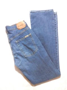 Levis Stretch Jeans  Bootcut Misses Size 4 Medium Jeans  #Levis #Bootcut Medium Jeans, Levis Bootcut, Jeans Levis, Jeans Bootcut, Stretch Jeans, Small Businesses