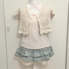 Shoujo girl cream crochet short sleeve bolero from japan #crochet #bolero No tag or size but fits like a small/xsmall Japan Crochet, Short Sleeve Bolero, Crochet Short Sleeve, Shoujo Girl, Sleeve Bolero, Crochet Short, Crochet Bolero, Cardigan Tops, Womens Cardigan