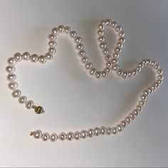 Pearl Necklace, Nwot, Pearls Absolutely Beautiful, Love To Bundle Happy Poshing Womens Jewelry Necklace, Pearl Necklace, Womens Sizes, Jewelry Necklaces, Women Jewelry, Women Shopping, Color