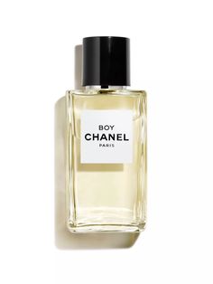 "Drawing inspiration from the inseparable bond between Gabrielle ba href=""http://www.selfridges.com/GB/en/cat/chanel/"" style=""text-decoration: none""font color=""black""CHANEL/font/a/b and Boy Capel, the botanical and woody accents of BOY CHANEL create a unique fragrance that transcends gender. BOY CHANEL presents a lavender and geranium accord heightened with exquisite notes of wood. A fragrance that transcends gender and illustrates a personality." Gardenia Perfume, Personality Art, Perfume Versace, Perfume Chanel, Chanel Fragrance, Parfum Chanel, Mademoiselle Chanel, Chanel Store, Feminine Fragrance