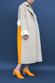 Color Block Coats, Rejina Pyo, Stylish Coat, Belted Coat, Coat Outfits, Look Vintage, Inspiration Mode