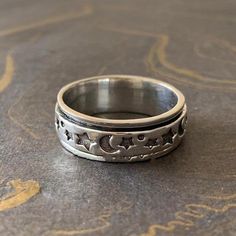 Spinning Rings, Worry Ring, Star And Moon, Fidget Rings, Silver Spinner Rings, Dope Jewelry, Yoga Jewelry, Funky Jewelry, Spinner Ring