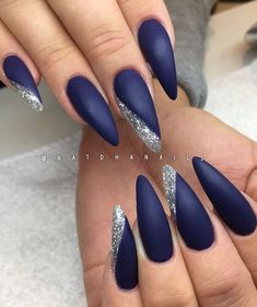 Nail Portfolio, Blue Stiletto Nails, Lux Nails, Blue And Silver Nails, American Nails, Nagellack Trends, Silver Nail, Nails Homecoming