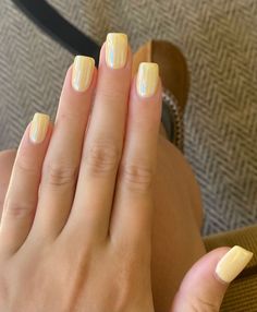 nails Yellow Chrome Nails, Acrylic Nail Colors, Nude Baddie Nails, April Nails Ideas, Yellow Chrome, April Nails, Basic Nails, Casual Nails