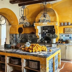 Italian Architecture Interior, Mexico House Interior, Colorful Mediterranean Interior, Meditterean House Interior, Mansion Italy, Portugal Interior Design, Meditterean House, Corfu Villa, Kitchen Mediterranean