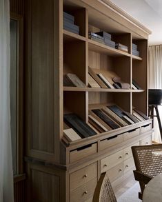 Jake Arnold, Office Design Home, Millwork Details, Cabinet Detailing, Joinery Details, Showroom Interior Design, Built In Bookcase, Built In Cabinets, Home Library