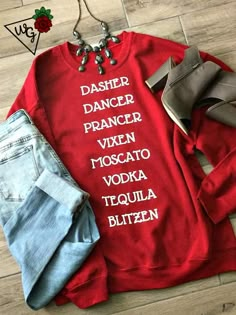 Funny Christmas Outfits, Wine Sweater, Writing Design, Funny Christmas Sweater, Couple Christmas, Funny Christmas Sweaters, Wine Shirts, Ugly Sweater Party, Moscato