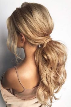 Sanggul Modern, Prom Ponytail, Low Ponytail Hairstyles, Tail Hairstyle, Formal Hair, Prom Hairstyles For Long Hair, Wedding Hair Makeup