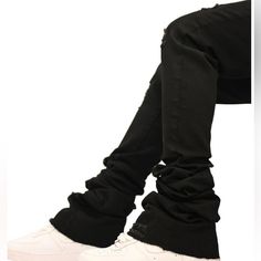 Super Stack’s Denim Stretchy Fit Sz Various Black Ripped Black Straight Leg Jeans With Zipper Closure, Distressed Stretch Pants For Streetwear, Ripped Black Pants For Streetwear, Black Ripped Pants For Streetwear, Trendy Slim Fit Bottoms For Streetwear, Black Ripped Cotton Jeans, Black Distressed Pants For Fall, Black Slim Fit Edgy Bottoms, Edgy Black Slim Fit Bottoms