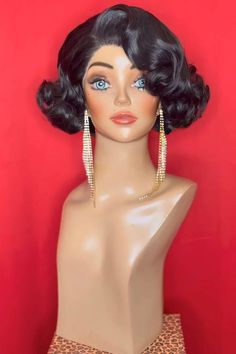 "About This Wig: Inspired by \"The First Lady of MGM\" Norma Shearer, a classic 1920s or 1930s loose finger wave flapper bob cut.   SHIPPING UPGRADES AVAILABLE EXPRESS HANDLING (1-2 DAYS, $100) EXPEDITED HANDLING (3-5 DAY, $75) STANDARD (APPROX. 2 WEEKS, FREE)  READ BEFORE YOU BUY! ALL SALES ARE FINAL, NO EXCEPTIONS!  If you chose to purchase without reading the following listing information, you will NOT be refunded. By purchasing this item, buyer agrees without exception to all Terms of Servic Flapper Bob, Finger Wave Wig, Finger Wave, Norma Shearer, Wig Costume, Wig Lace Front, First Ladies, Finger Waves, Wig Lace