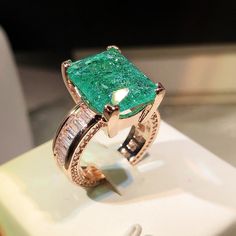 Luxury Green Emerald Full Zircon Ring For Women 18K Gold Engagement Jewelry Emerald Birthstone Ring, Princess Wedding Rings, Pave Setting Ring, Emerald Birthstone, Ring Man, Colored Engagement Rings, Zircon Ring, Birthday Jewelry Gift, Fashion Ring