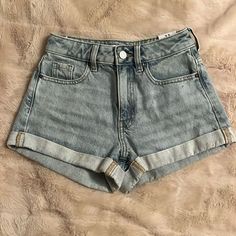 Aesthetic Shorts Outfit, Jean Shorts Outfits, Shorts Png, Jeans Shorts Women, Demin Shorts, Cute Jean Shorts, Light Clothes, Woman Shorts