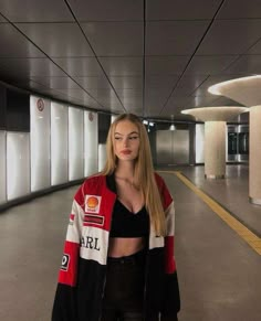 Ferrari Jacket Aesthetic, Ferrari Jacket Outfit Women, Underground Outfit, Vintage Ferrari Jacket, Ferrari Outfit, Sunset Outfits, London Subway, Sunset London